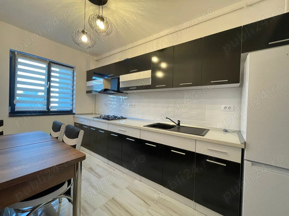 Apartament de vânzare 2 camere mari decomandat 