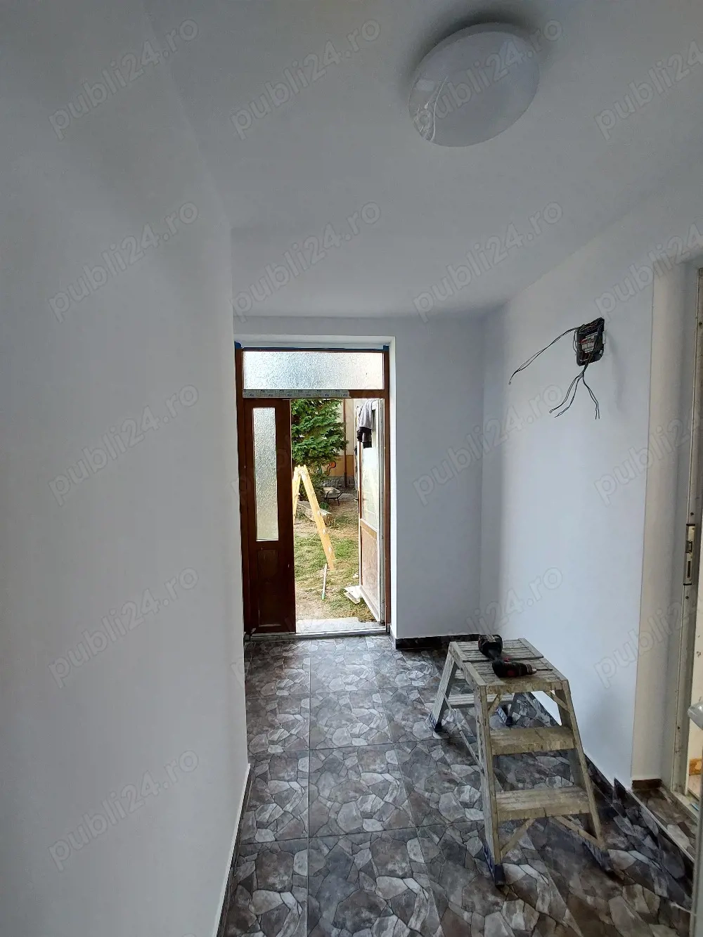 efectuez finisaje interioare