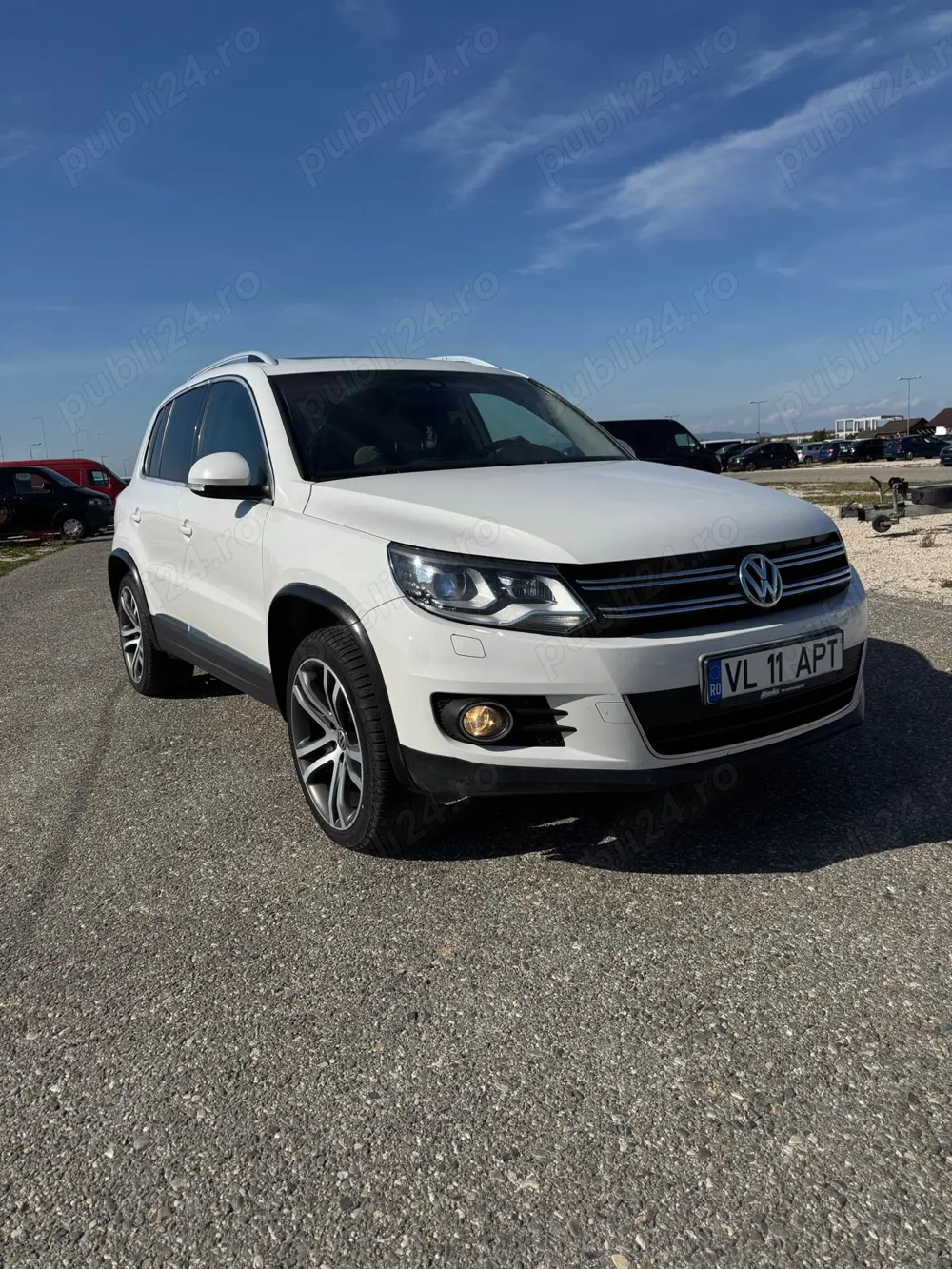 VW Tiguan R-line  Posibilitate rate leasing  Garanție 12 luni
