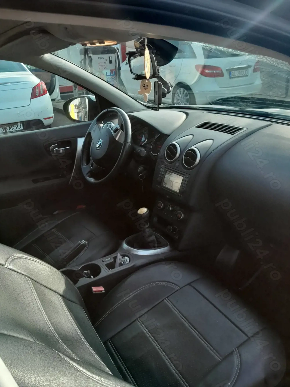 Vând Nissan Qashqai