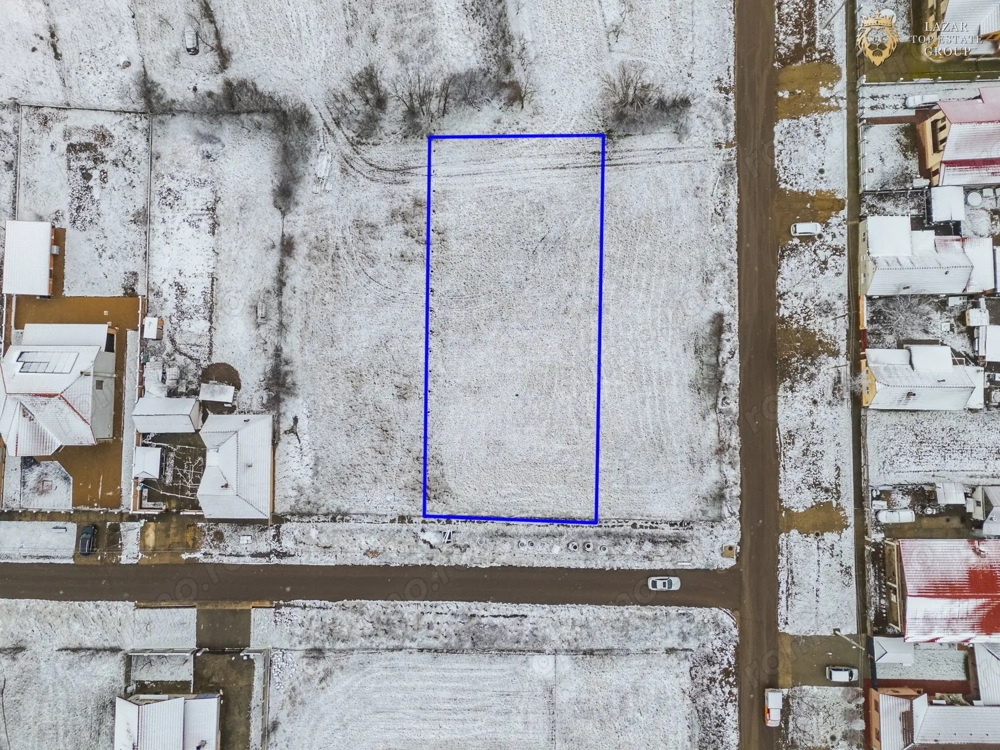 Teren intravilan de vanzare Tisa Nouă