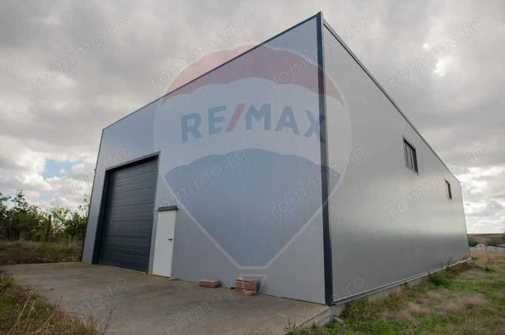 Spațiu industrial de 300mp de vânzare