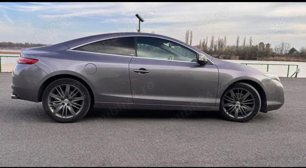 Renault Laguna 3 Coupé 2.0 dCi 