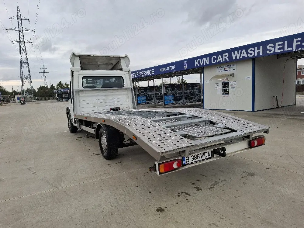 Autoplatforma Peugeot Boxer 2017