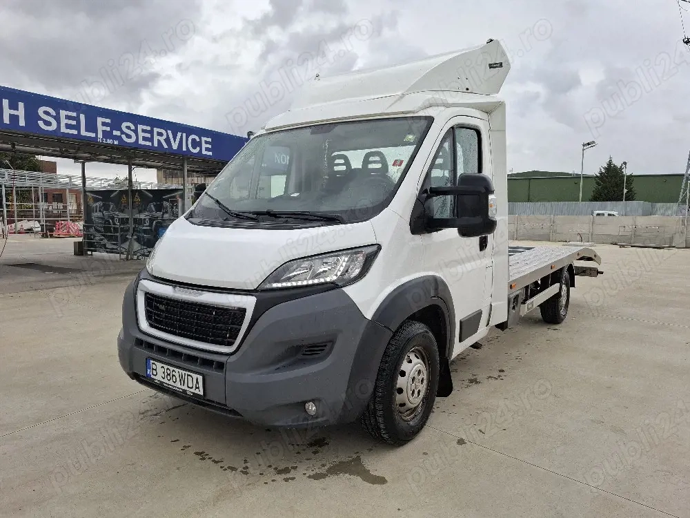 Autoplatforma Peugeot Boxer 2017