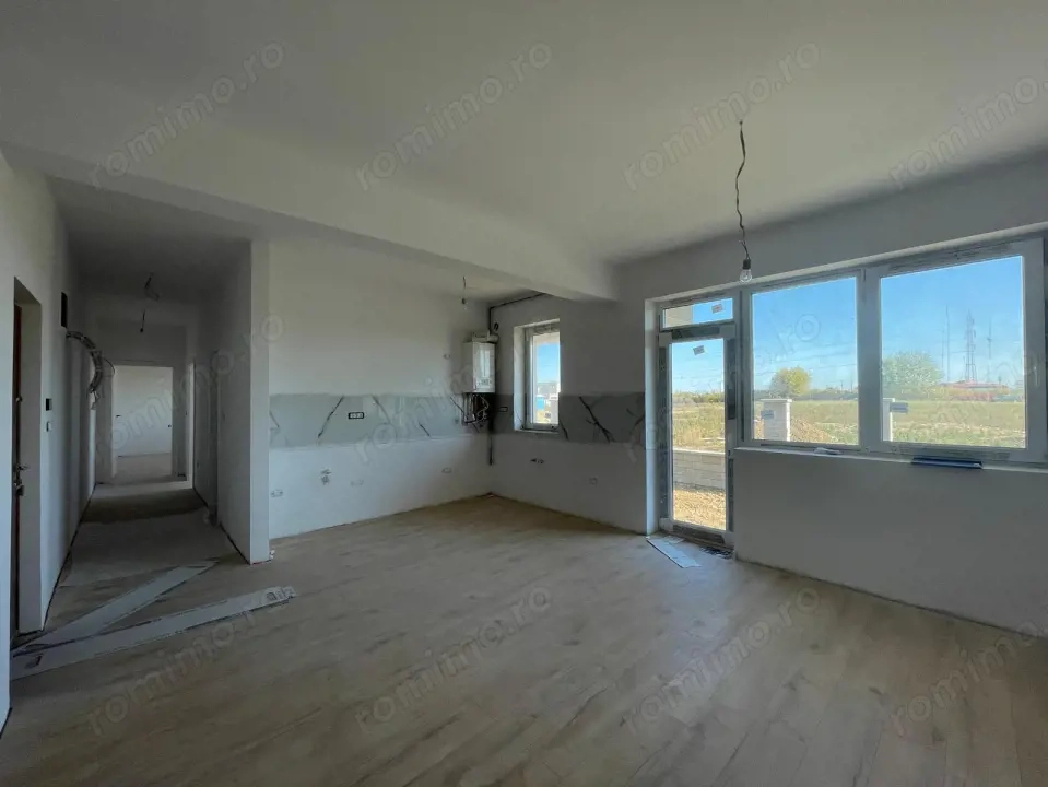 Apartament 3 camere + curte - Calea Urseni