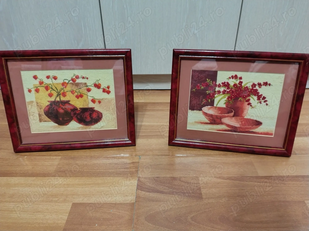 Vând tablouri pereche goblen cusut punct mic