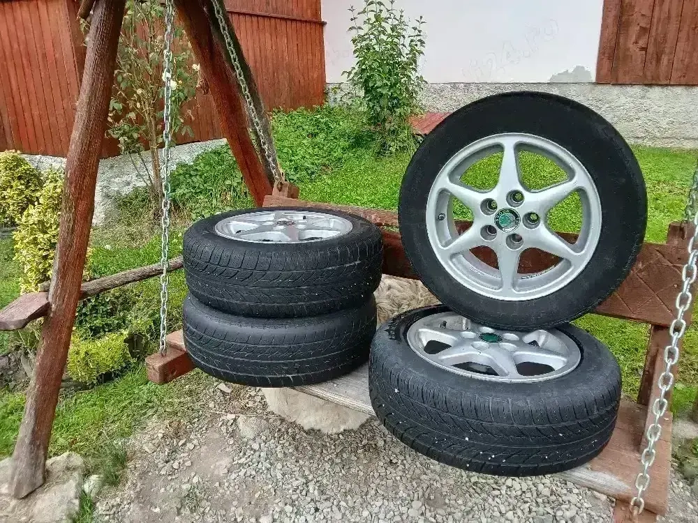 Vând roți Skoda fabia  r14 cu anvelope 185 60 14.