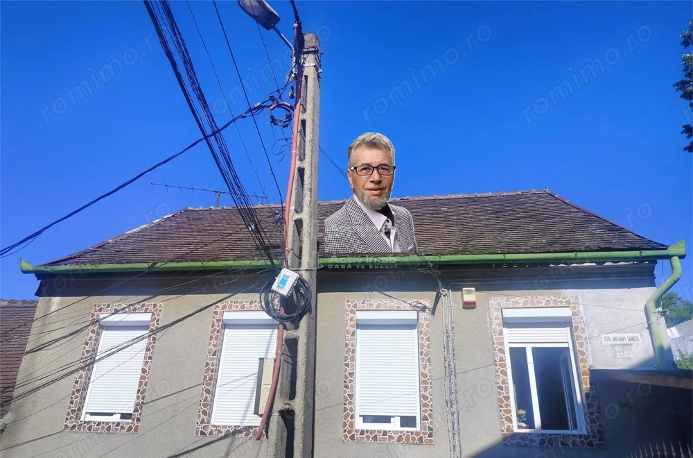 Resita  Muncitoresc Casa Zona Lini #537;tit #259;