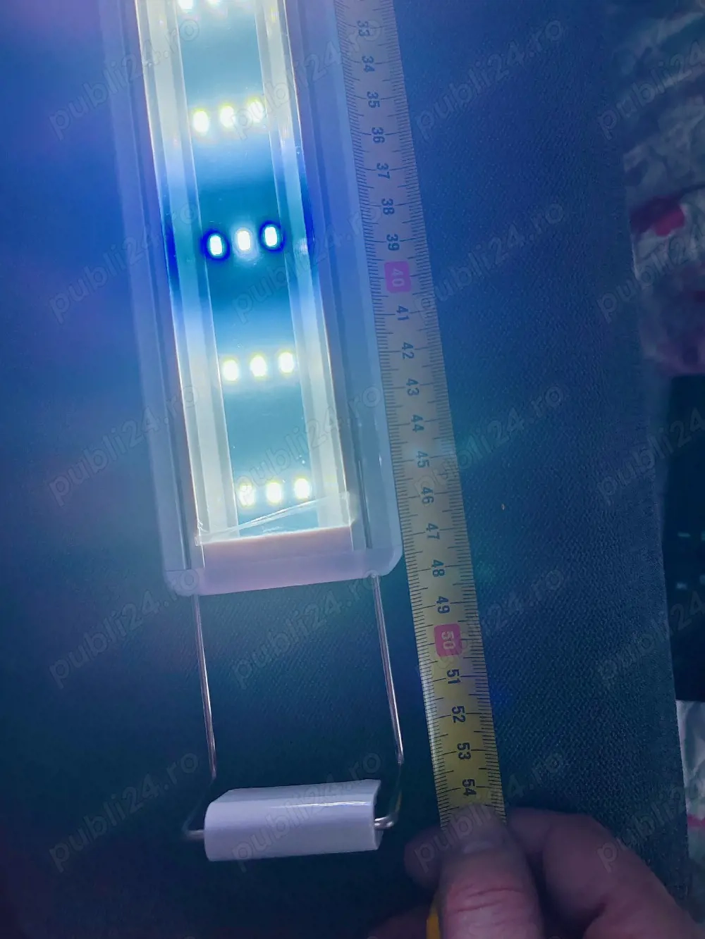 Lampă led pentru acvariu 