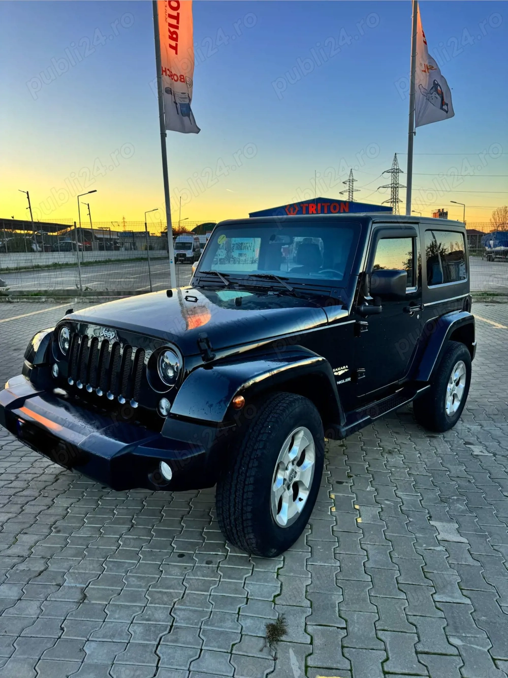jeep wrangler jk 2.8 crd 2015 114 mii km plus soft top