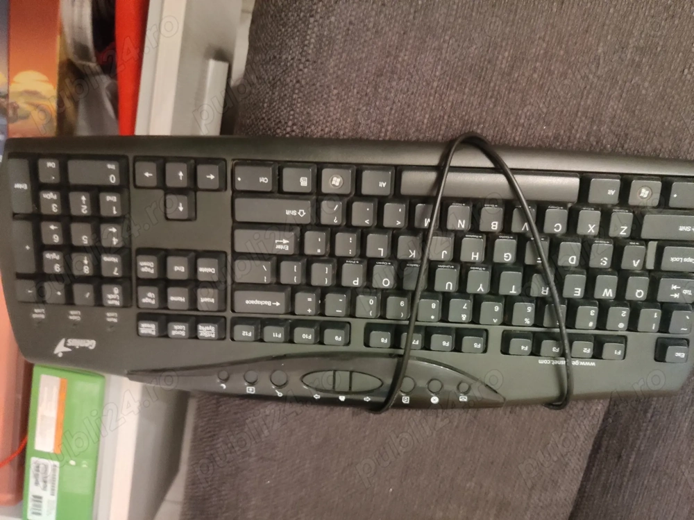 Calculator - unitate centrală, monitor, tastatura și mouse