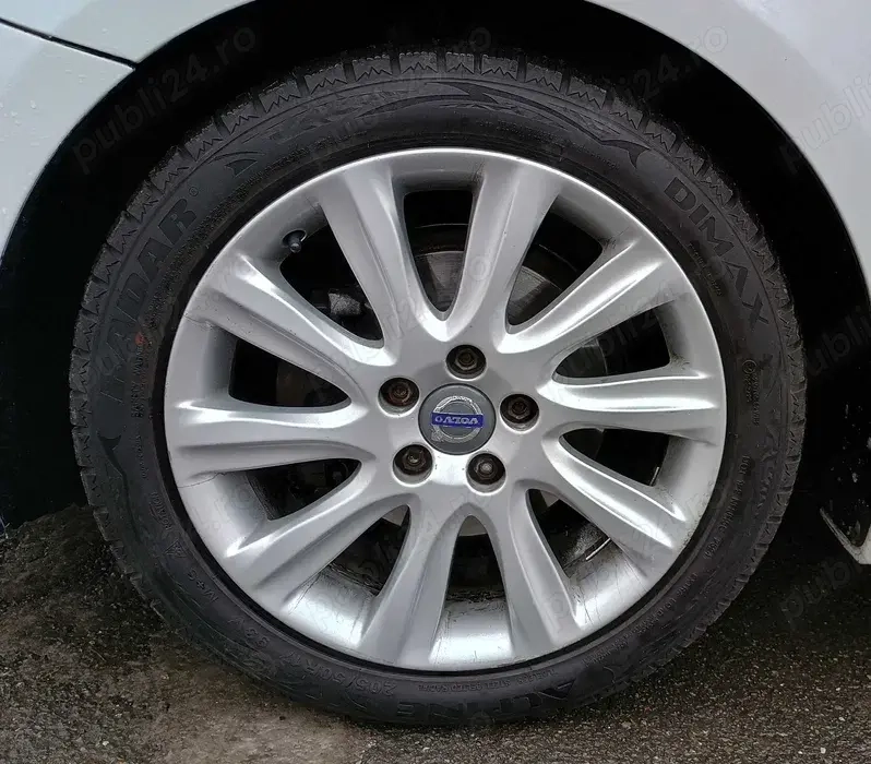 Vând jante Volvo MANNAN 17"