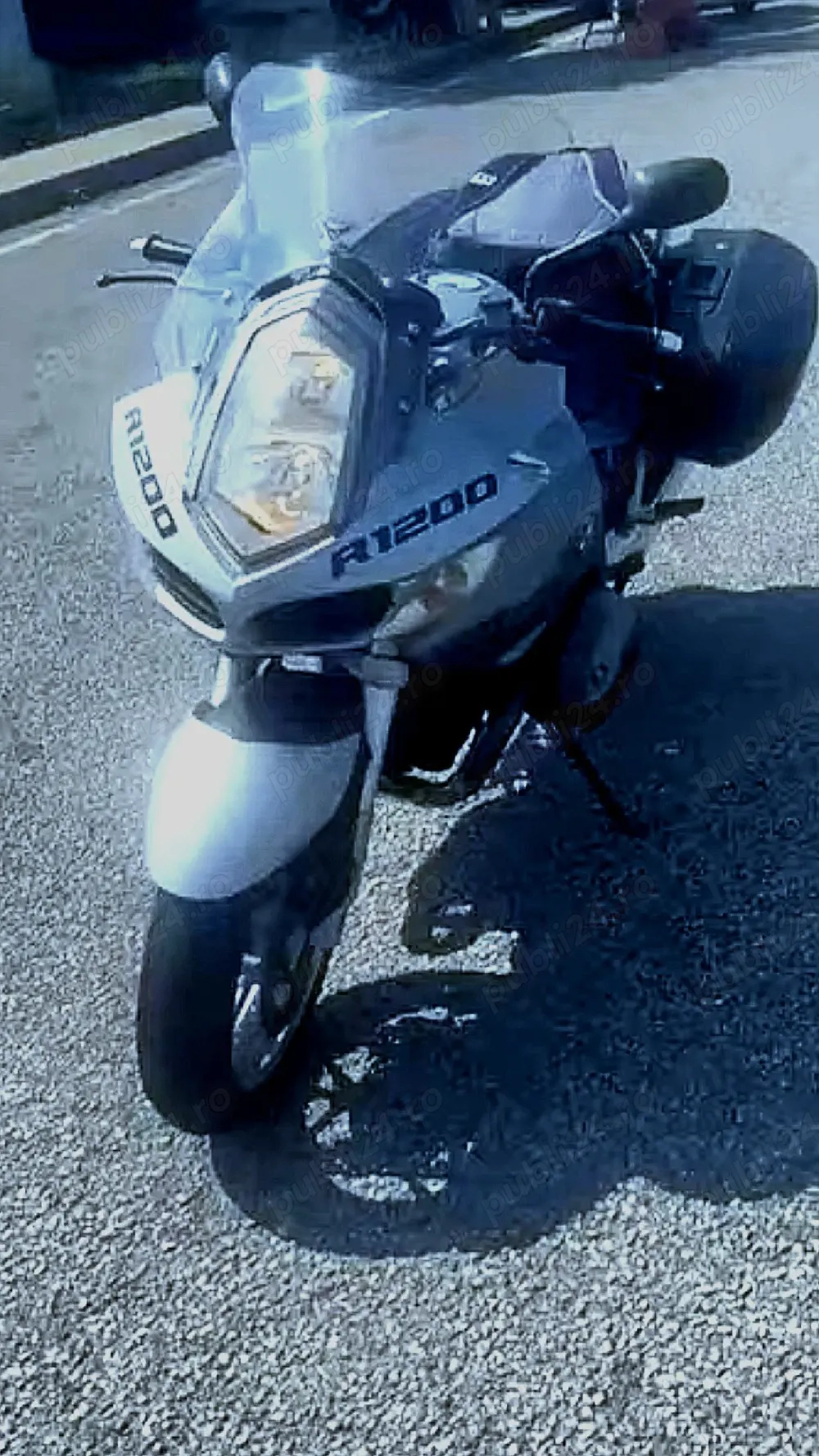 Motocicleta BMW R1200 ST