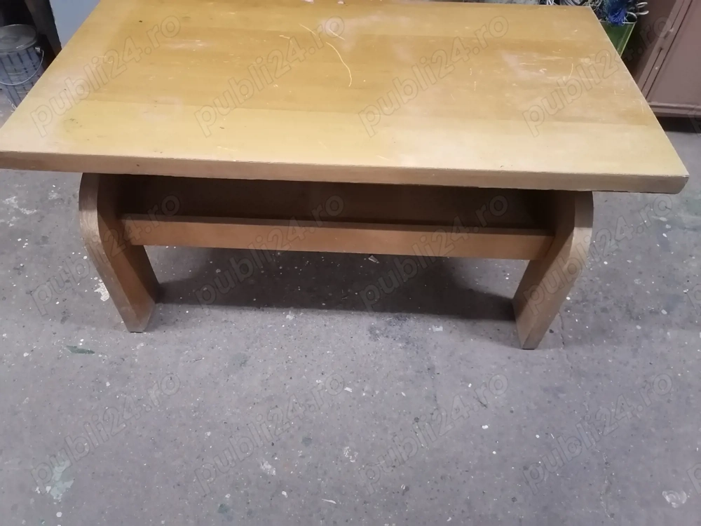 Măsuța lemn masiv 