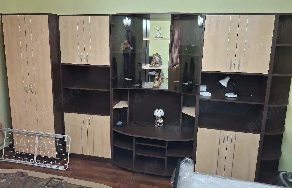 Mobila completa living sau sufragerie ,5 corpuri