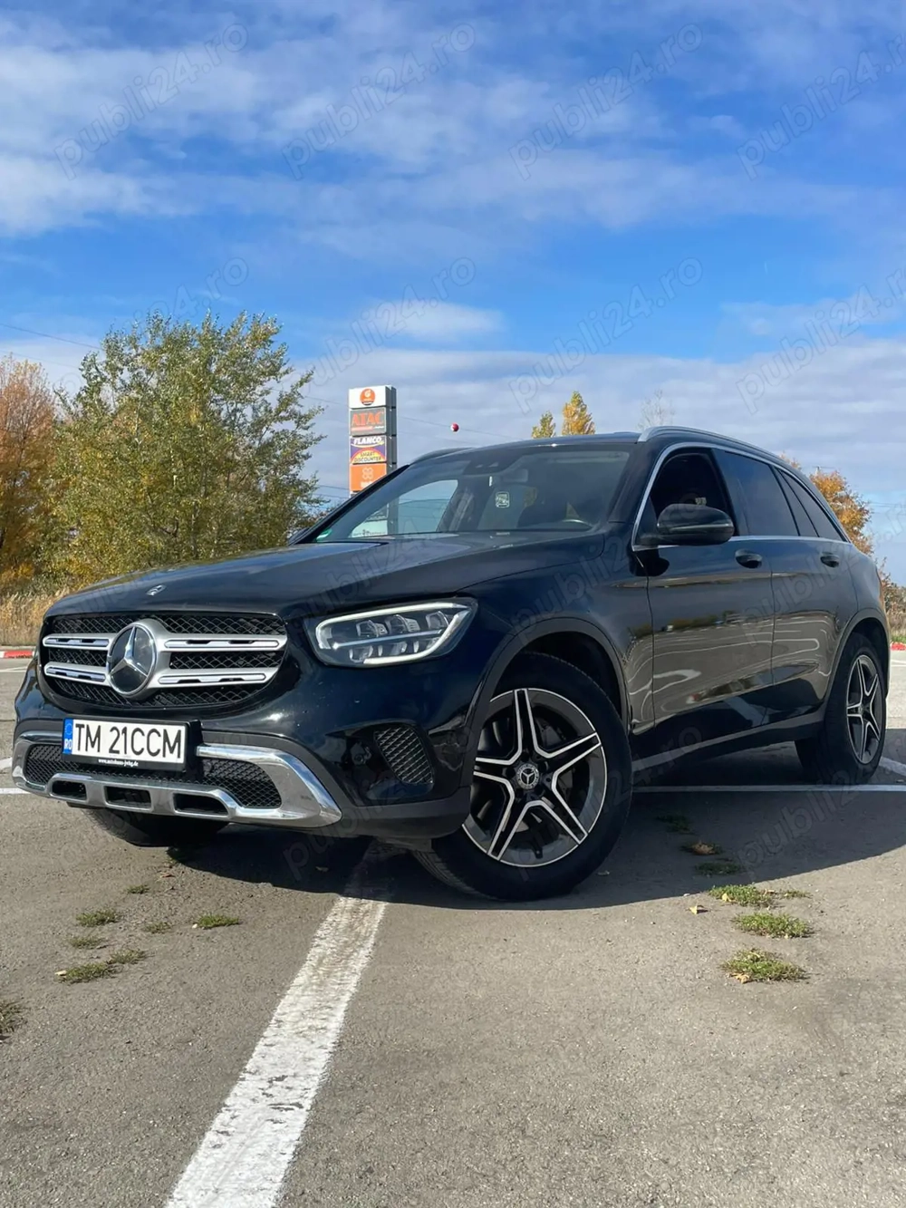 Mercedes-Benz GLC 200d 4MATIC | 2019 | Automată | Negru Obsidian   Pers Juridica   TVA Deductibil