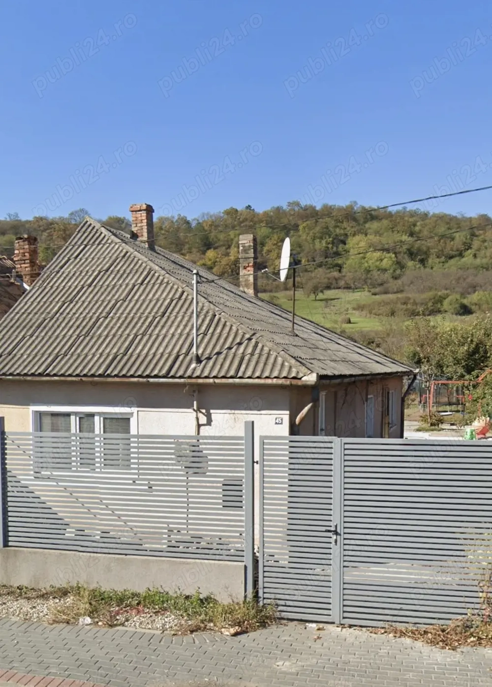 Casa de vanzare cu teren în Dej