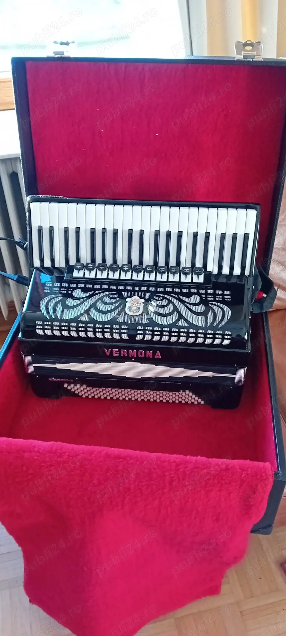 Acordeon Weltmaister Velmona Cantora 120 Bași 11 Registre + 5Registre la Bași, Picolo Organ Impecabi