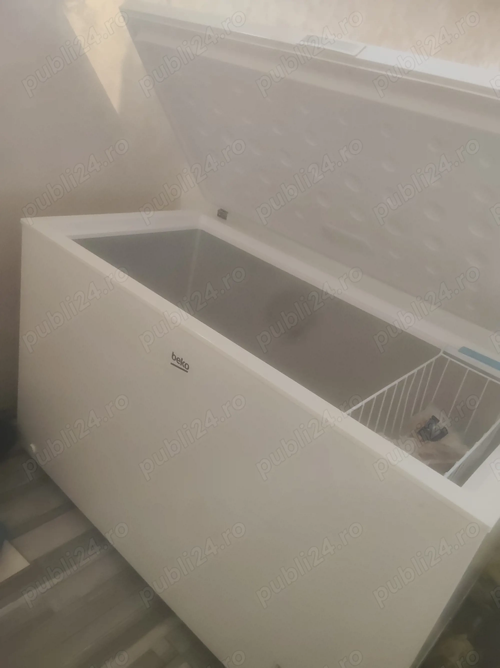 Lada frigorifica beko