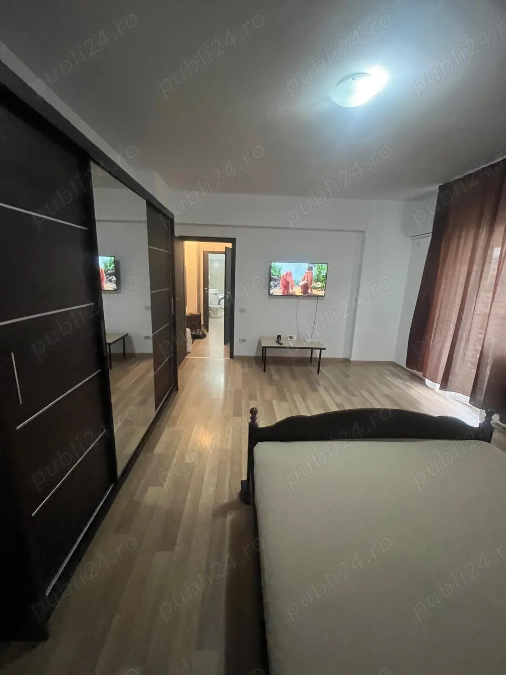 Garsoniera de închiriat 