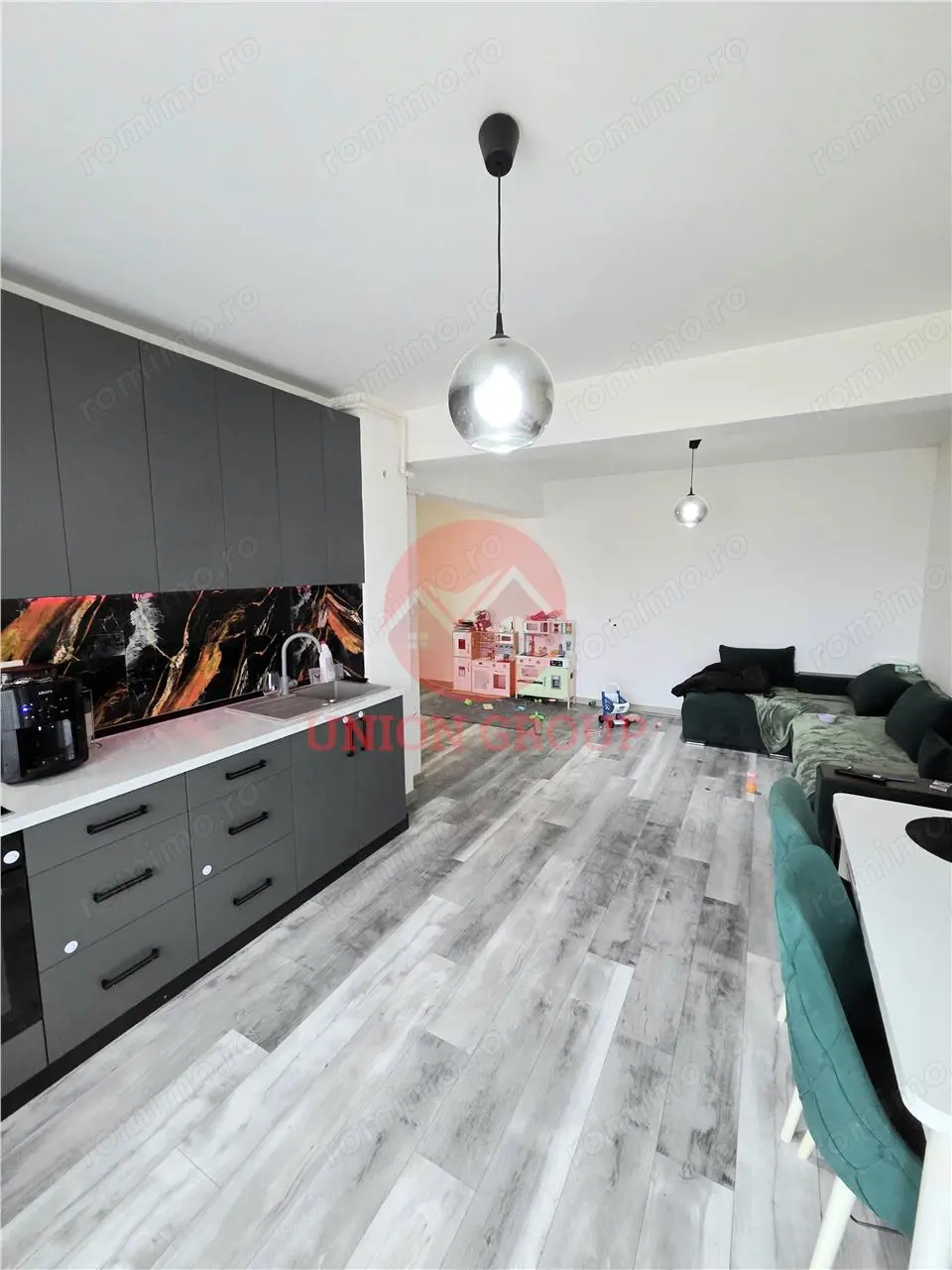 Apartament 3 Camere, Decomandat, Palazu Mare - Loc de Parcare Subteran Inclus