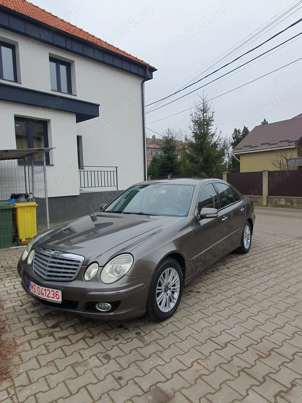 Mercedes E280 CDI 2008, trapa  led  automat