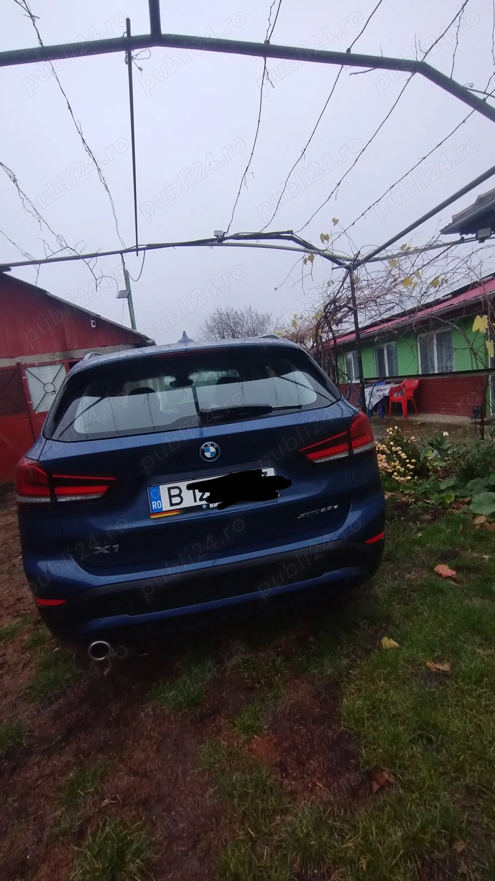 Vând BMW,X1 xDrive25e , Hibrid-Electric ,încărcare externă ,2022,cutie automată.