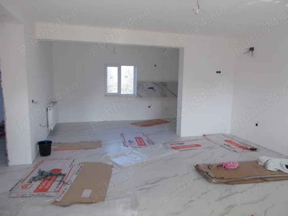 Duplex, Beregsau Mare, despartit de camera tehnica, 3 camere, teren 360mp