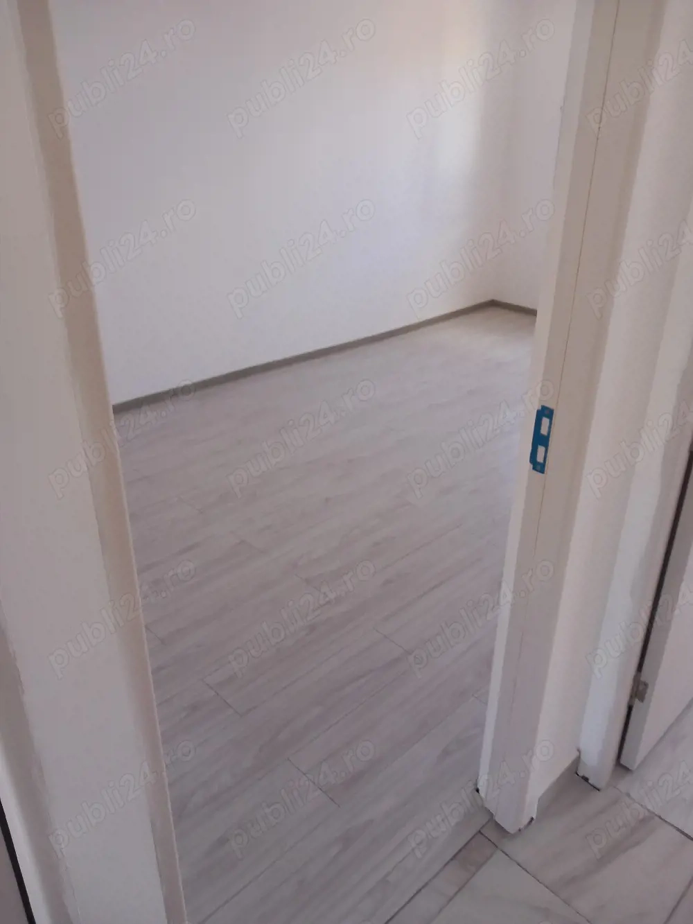 Proprietar vând casă orașul Pantelimon construcție nouă 