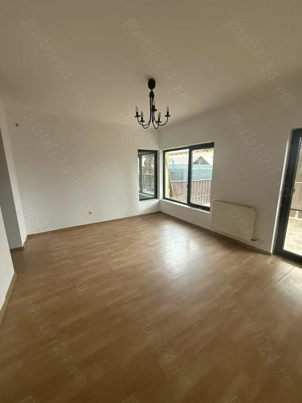 Casa individuala cu toate utilitatile strada Barzava  la doar 10 minute de scoala Giroc