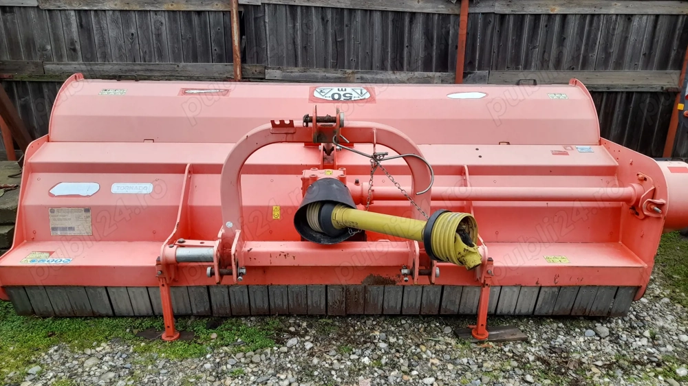 Tocator resturi vegetale Maschio