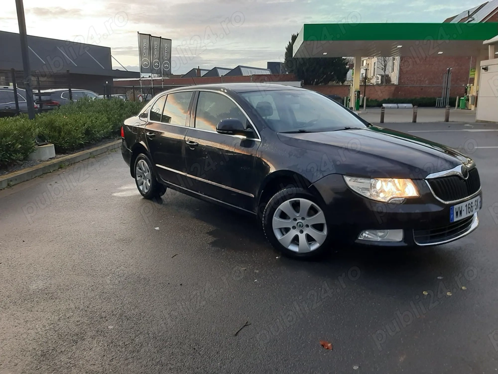 Vand Skoda Superb 1.9 TDI Ambition 105 cp 2010