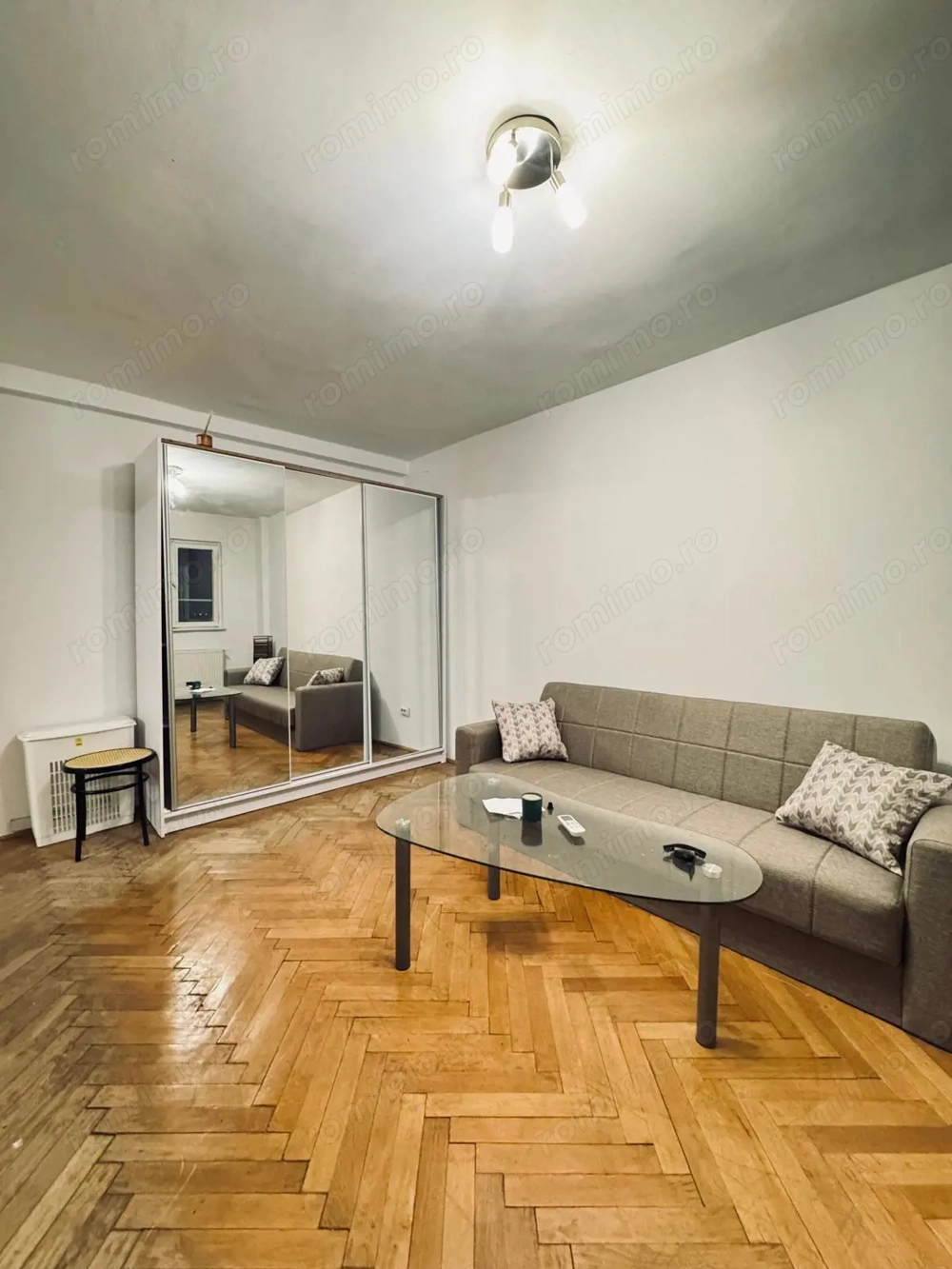 AV675 Apartament 3 camere, 2 bai, centrala proprie, zona DACIA