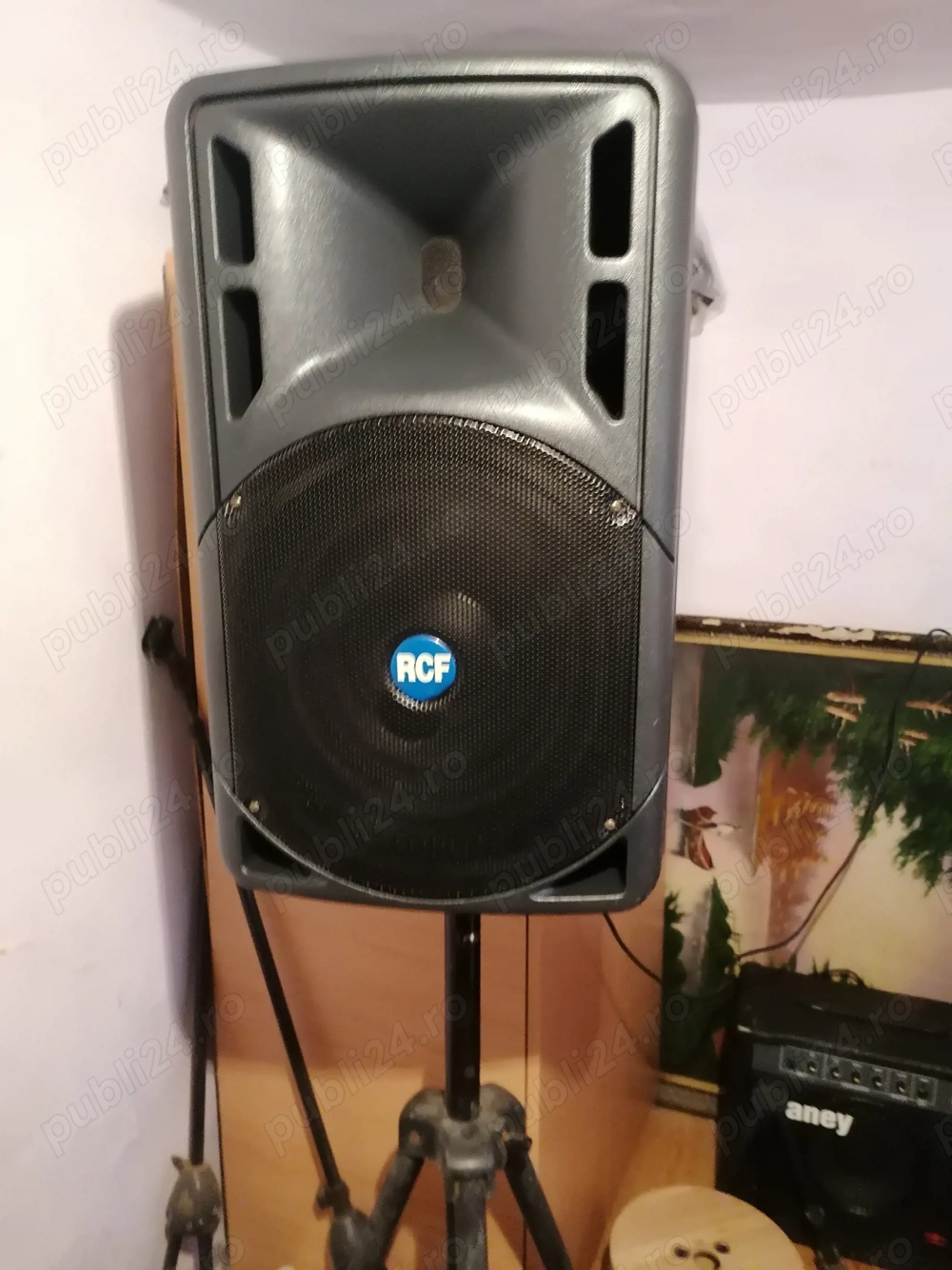 Dinacord 600 1 și boxe RCF 300w