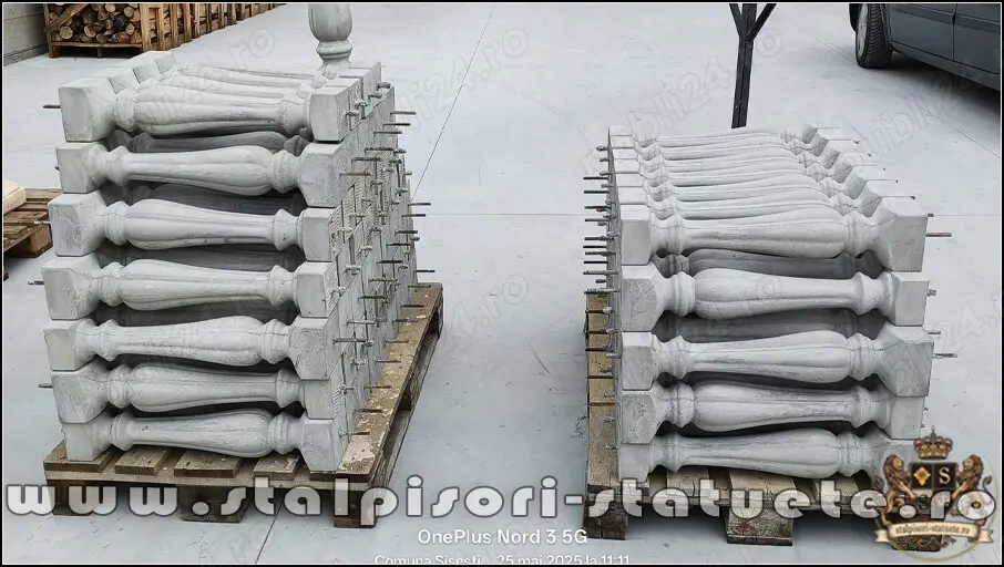 Stâlpișori, baluștri, popici, mosoare, din beton, model B3.