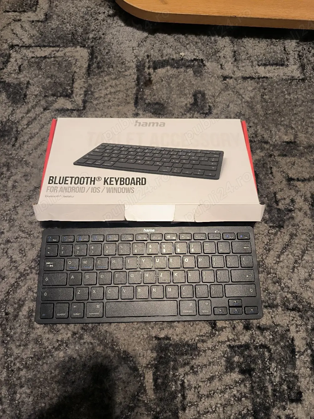 Tastatura bluetooth 