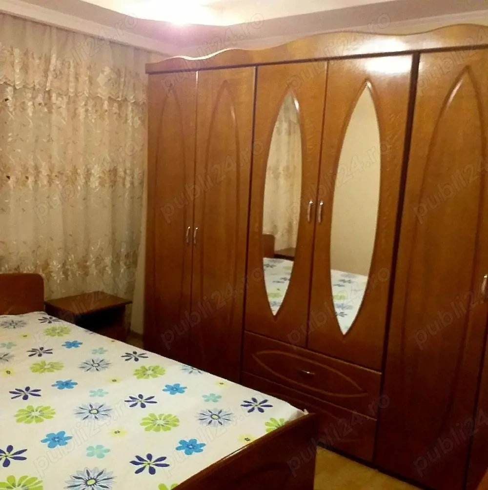 Apartament cu 2 camere , decomandat sitiat in zona centrala