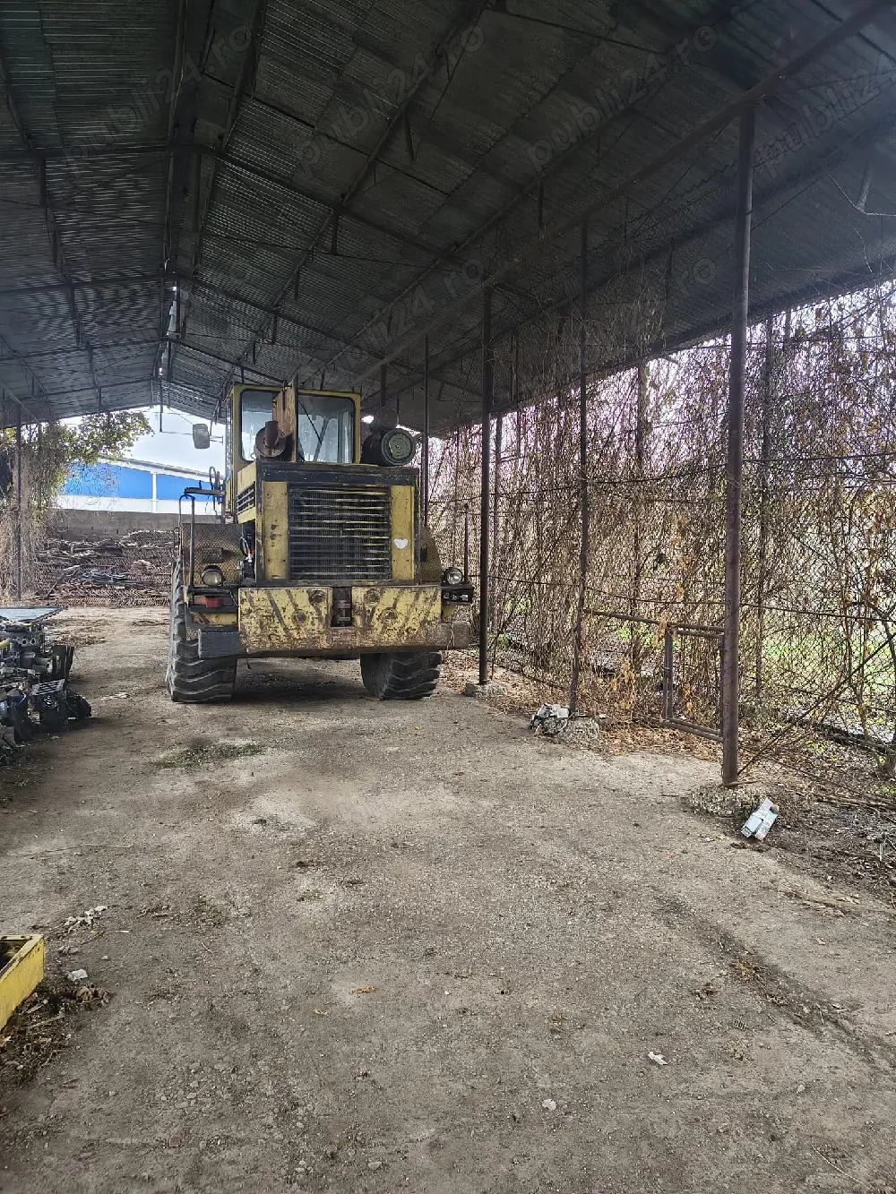 Vând încărcător frontal articulat Stalowa Vola L 34