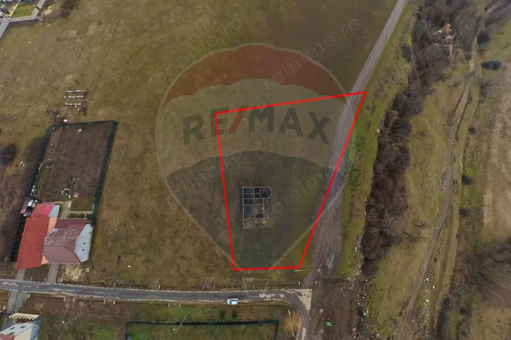 Teren generos cu două fronturi, Frumușeni – zonă în dezvoltare