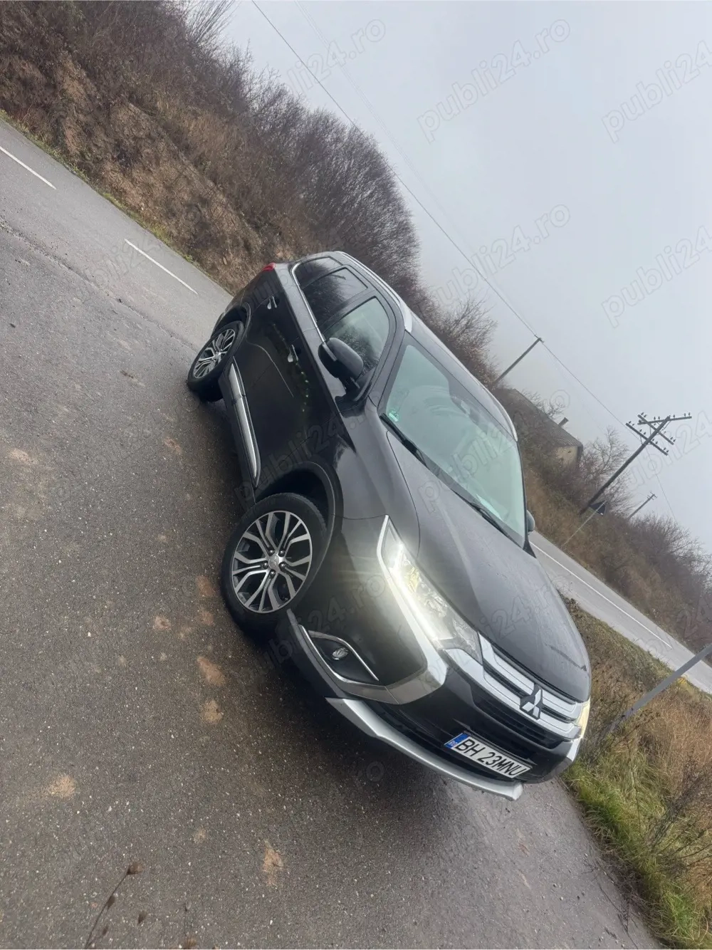 Mițubiși Outlander SUV 7 locuri 4x4 Decuplabil An 2019 Ful Dotări KM 195700 Reali Ofer Orce Test 