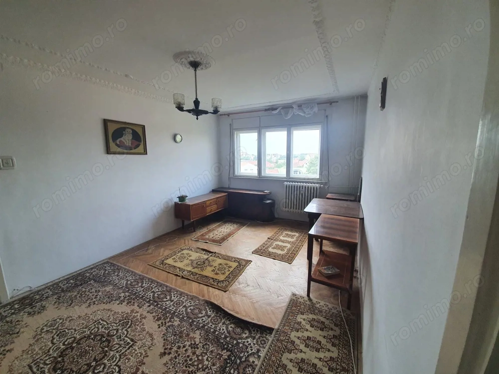 Complex-zona OLIMPIA. Bloc ANVELOPAT, 68 mp utili.