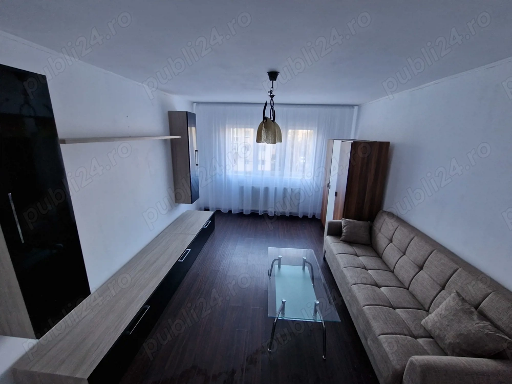 Apartament de închiriat  2 camere - Grui, Câmpulung