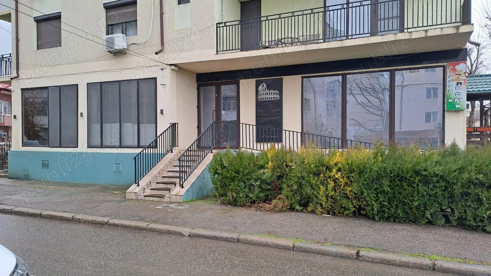 Spatiu comercial de inchiriat.