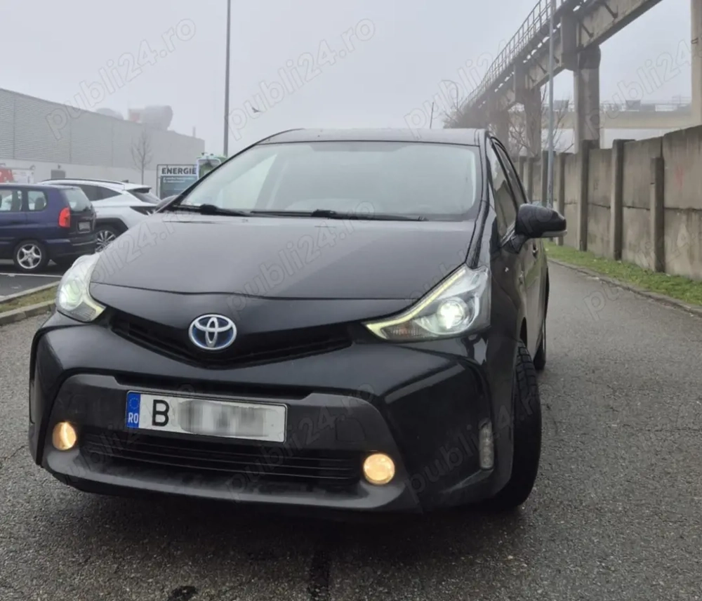 Vand Toyota Prius Plus + 7 locuri hybrid 2016