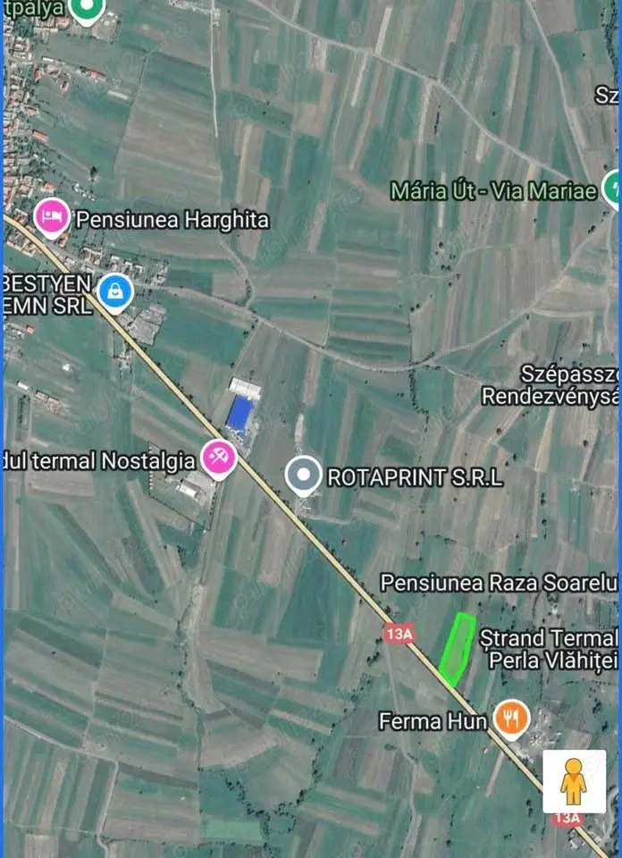 Teren intravilan de 5.414 mp situat în Vlăhița, pe DN13A