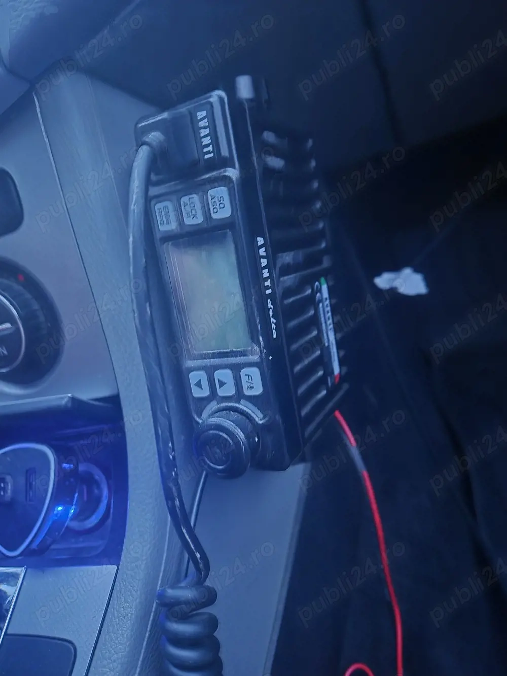 Vand urgent statie auto AVANTi