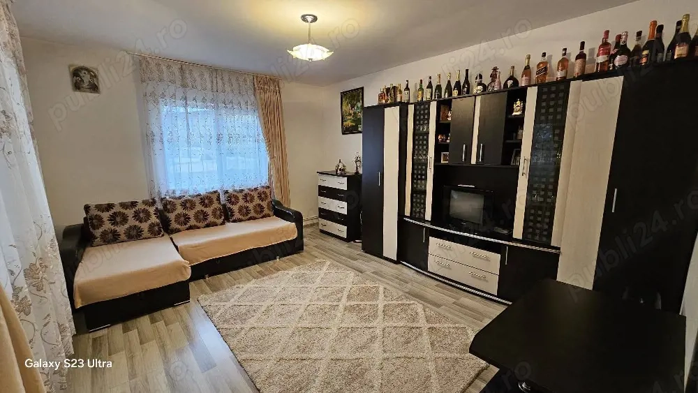 Vând casă în Răcăuți