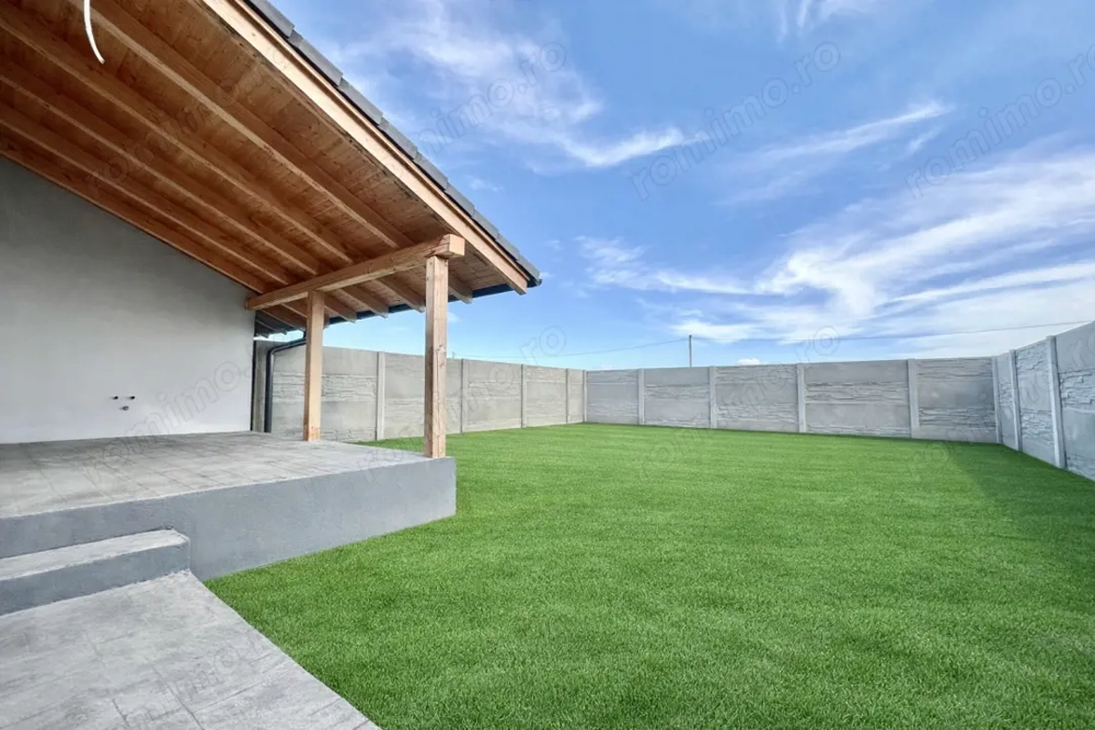 Duplex modern - 3 camere - Teren 333 mp - Mosnita Noua