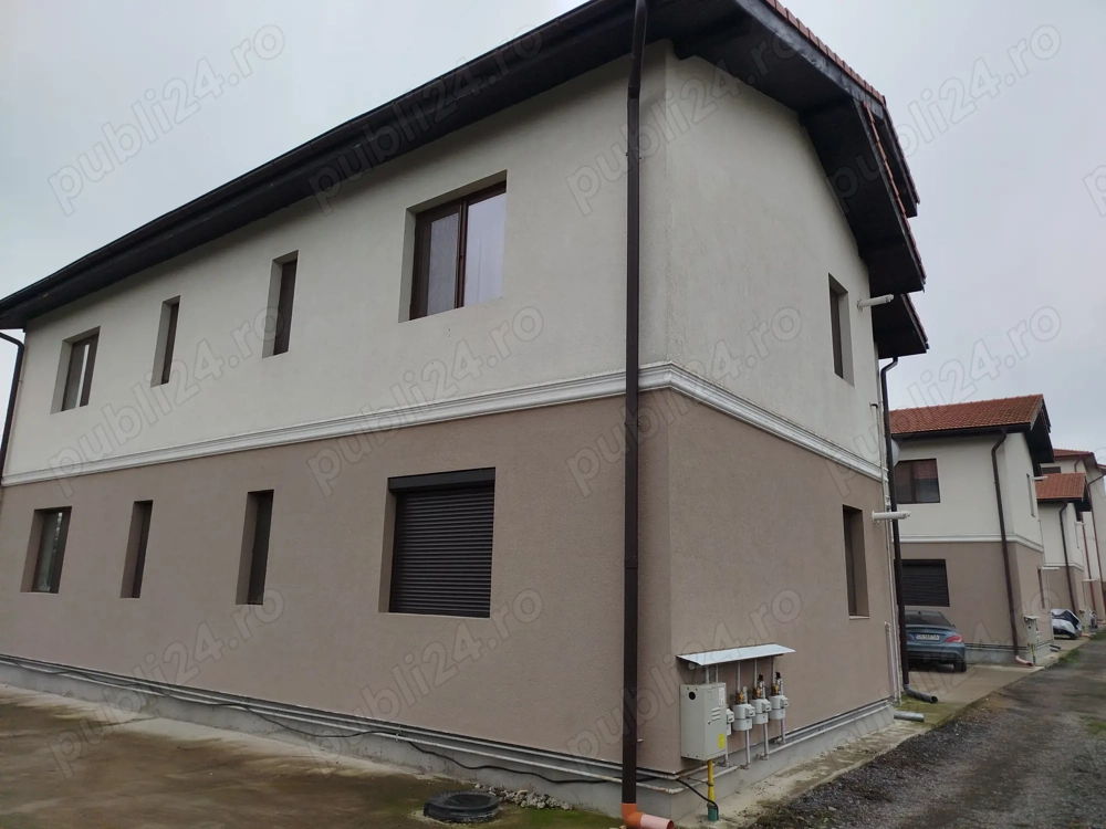 Închiriez apartament 2 camere